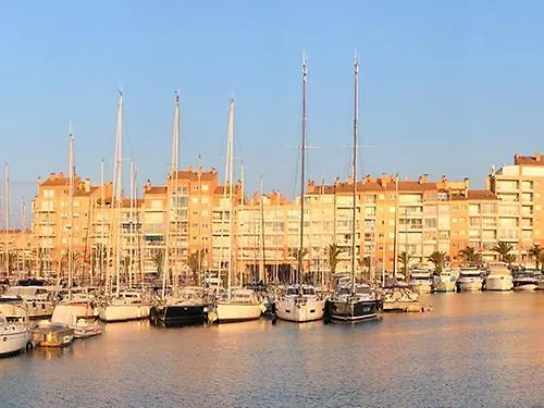 Appartement Cocooning Sur Le Port Proche De La Mer Hyères