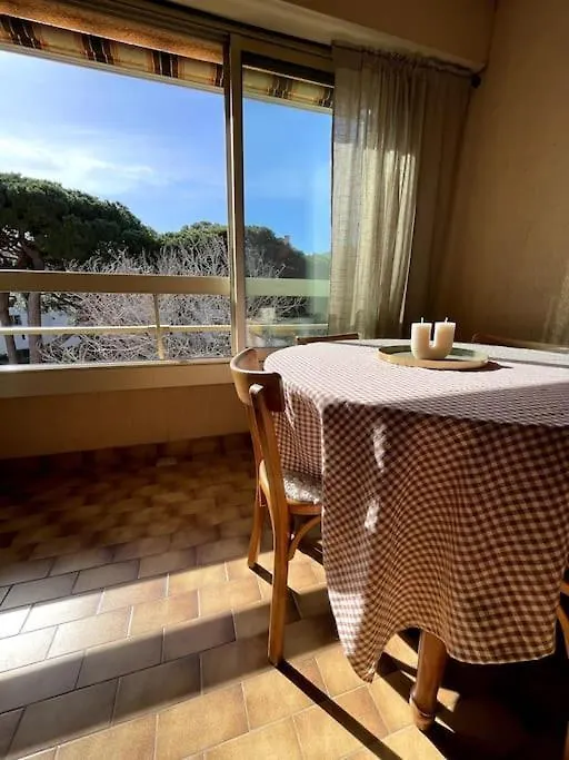 Appartement Cocooning Sur Le Port Proche De La Mer Hyères
